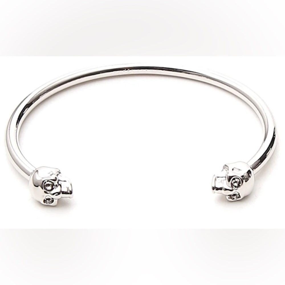 Alexander McQueen Twin Skull bracelet. Beautiful piece only worn a few times!